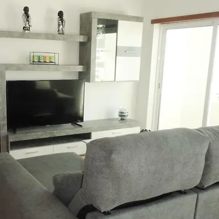 Leo P21-3 Apartment *